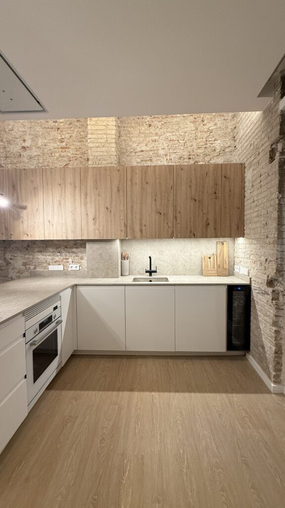 BR BP5 - apartamento vacacional en La Seu, Valencia - Bluerooms