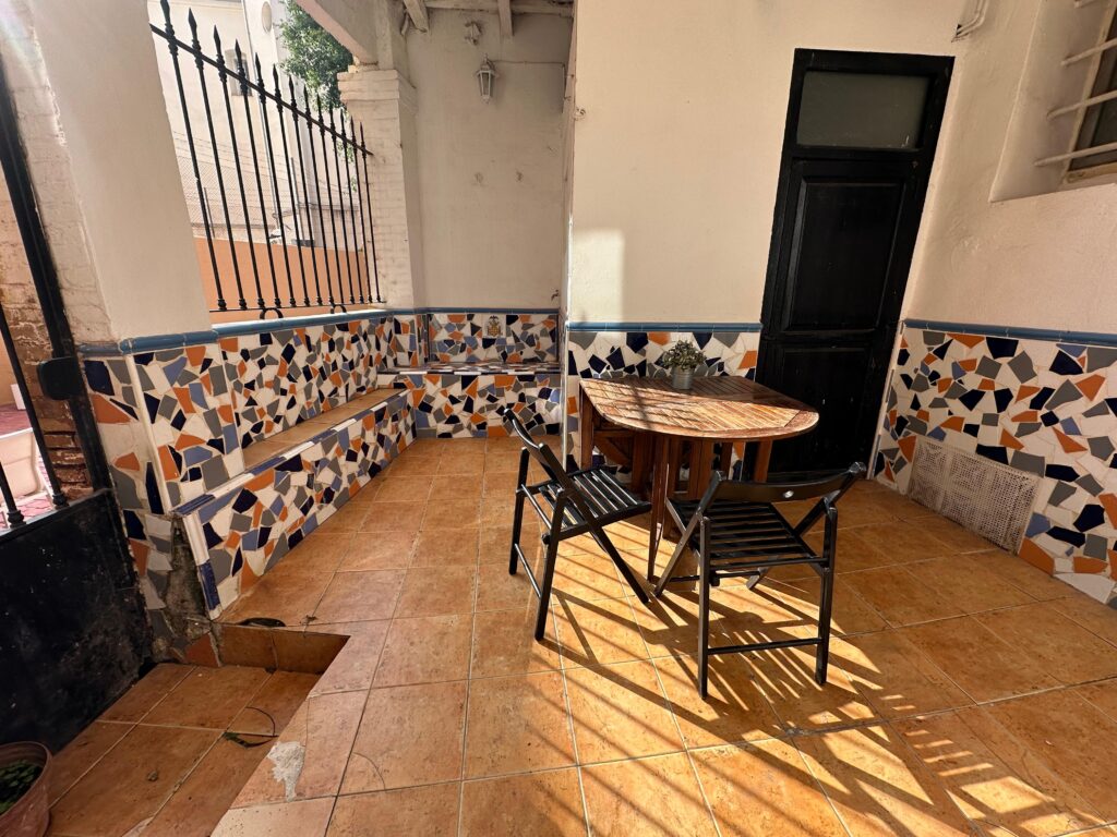 BR B4 - apartamento vacacional en El Mercat, Valencia - Bluerooms