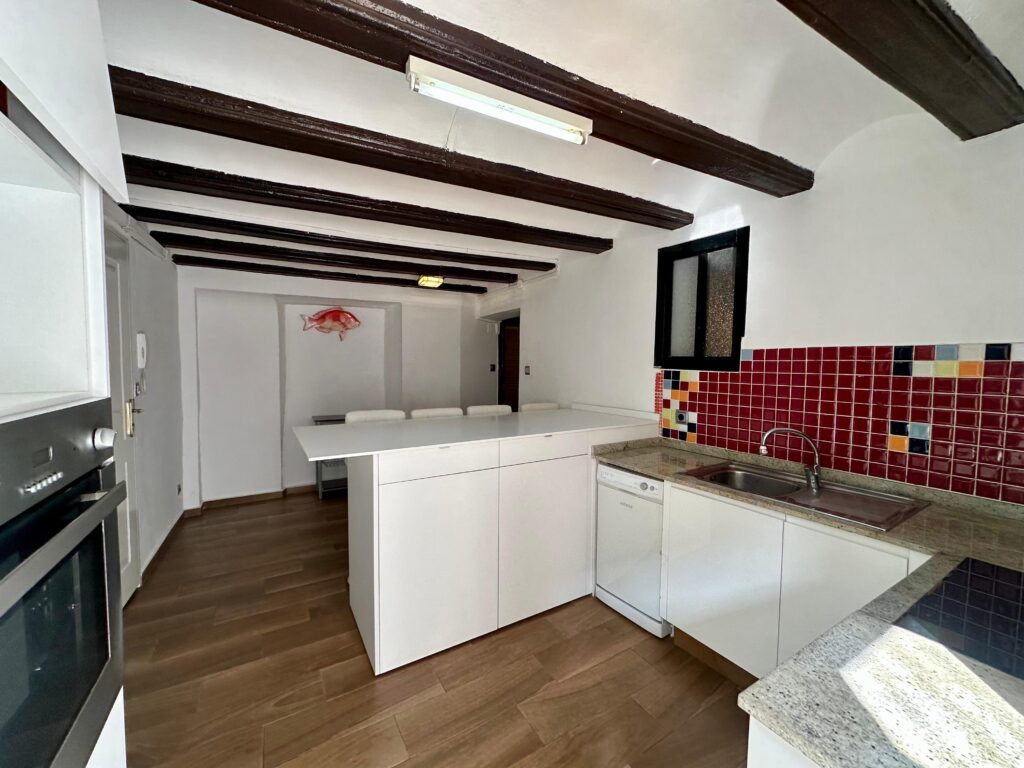 BR B4 - apartamento vacacional en El Mercat, Valencia - Bluerooms