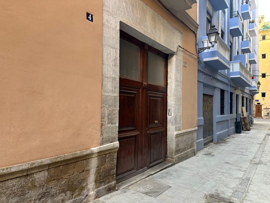 BR B4 - apartamento vacacional en El Mercat, Valencia - Bluerooms
