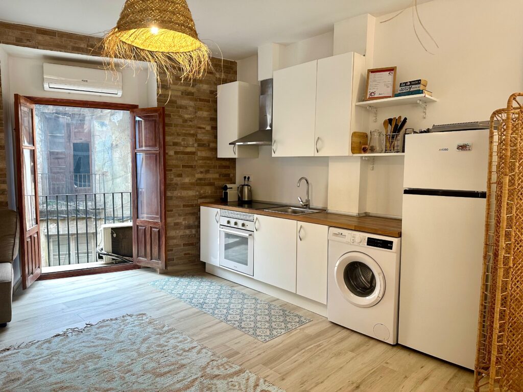 BR B9-3 - apartamento vacacional en El Mercat, Valencia - Bluerooms