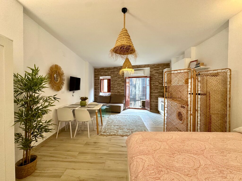 BR B9-3 - apartamento vacacional en El Mercat, Valencia - Bluerooms