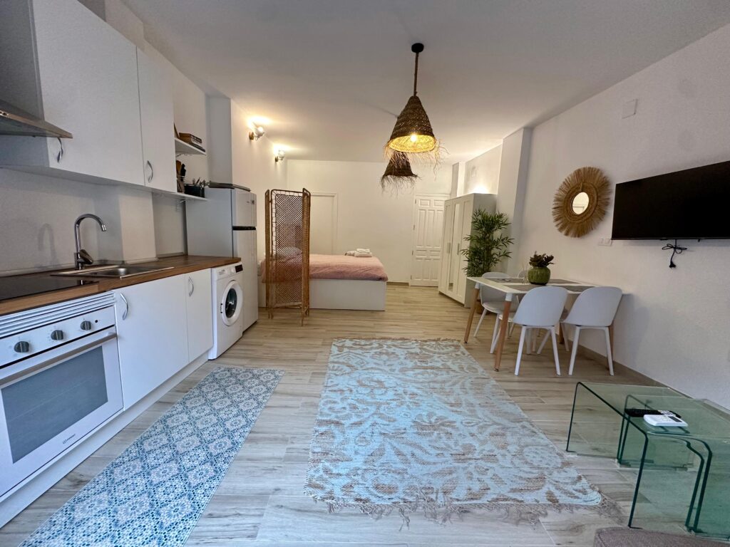 BR B9-3 - apartamento vacacional en El Mercat, Valencia - Bluerooms