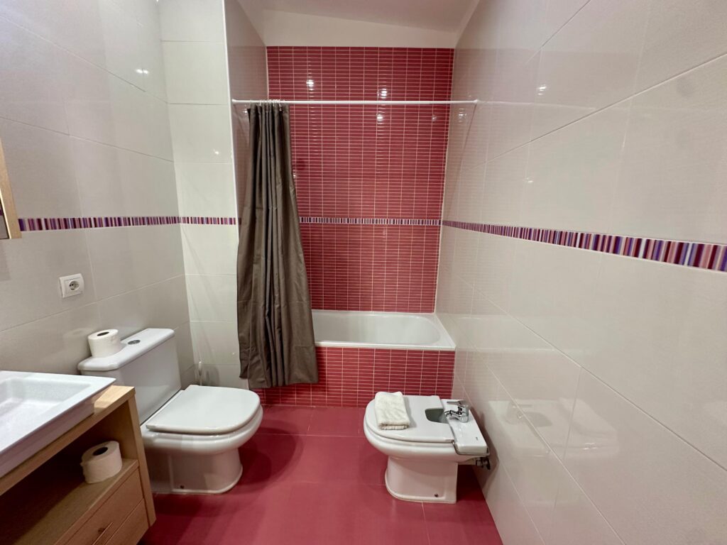 BR Men1-4 - apartamento vacacional en El Carmen, Valencia - Bluerooms