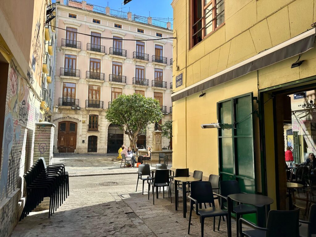 BR Men1-4 - apartamento vacacional en El Carmen, Valencia - Bluerooms