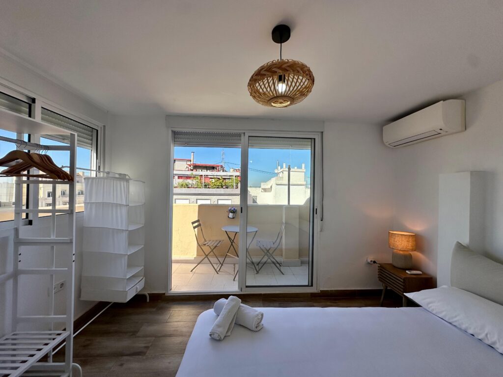 BR AO31-19 - apartamento vacacional en El Mercat, Valencia - Bluerooms