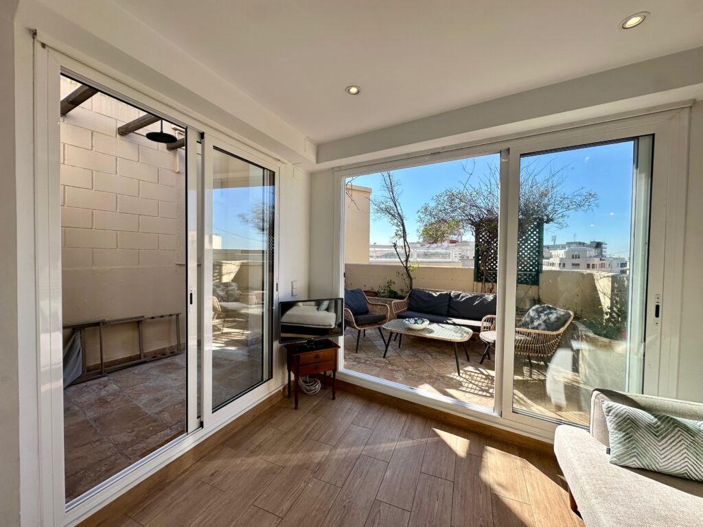 BR AO31-19 - apartamento vacacional en El Mercat, Valencia - Bluerooms