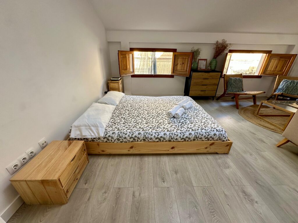 BR L17-7 - apartamento vacacional en El Mercat, Valencia - Bluerooms