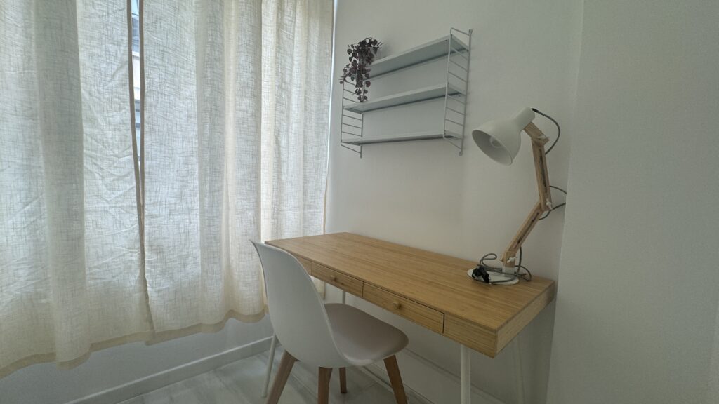 BR M3 H1 - habitación coliving en Ciutat Vella, Valencia - Bluerooms