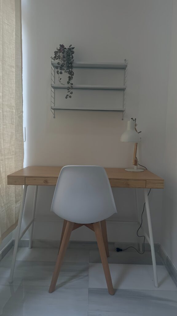 BR M3 H2 - habitación coliving en Ciutat Vella, Valencia - Bluerooms