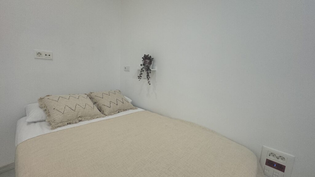 BR M3 H2 - habitación coliving en Ciutat Vella, Valencia - Bluerooms