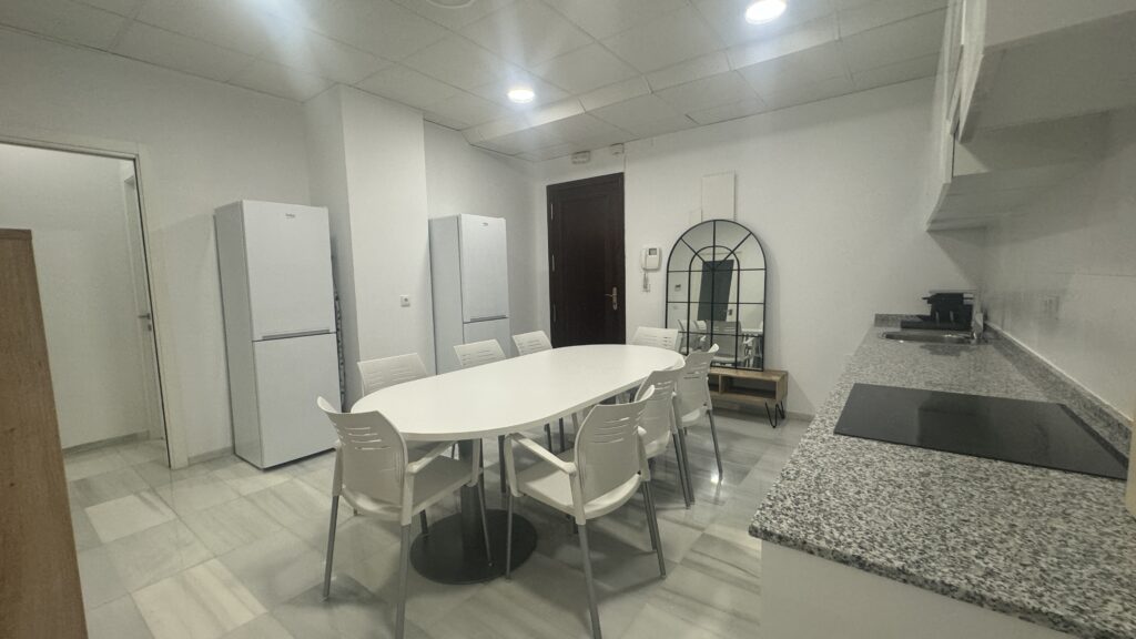 BR M3 - piso coliving en Ciutat Vella, Valencia - Bluerooms