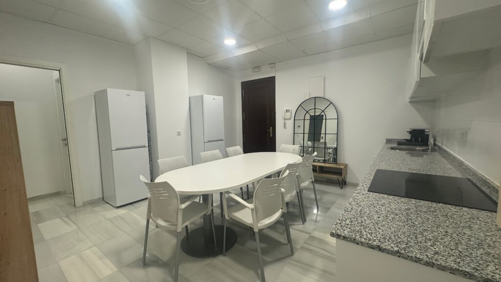 BR M3 - piso coliving en Ciutat Vella, Valencia - Bluerooms