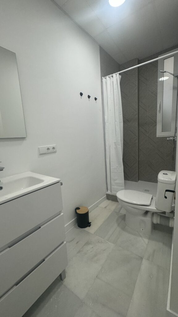 BR M3 - piso coliving en Ciutat Vella, Valencia - Bluerooms