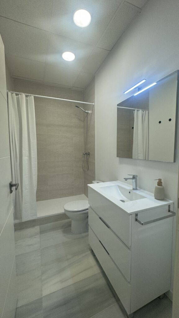 BR M3 - piso coliving en Ciutat Vella, Valencia - Bluerooms