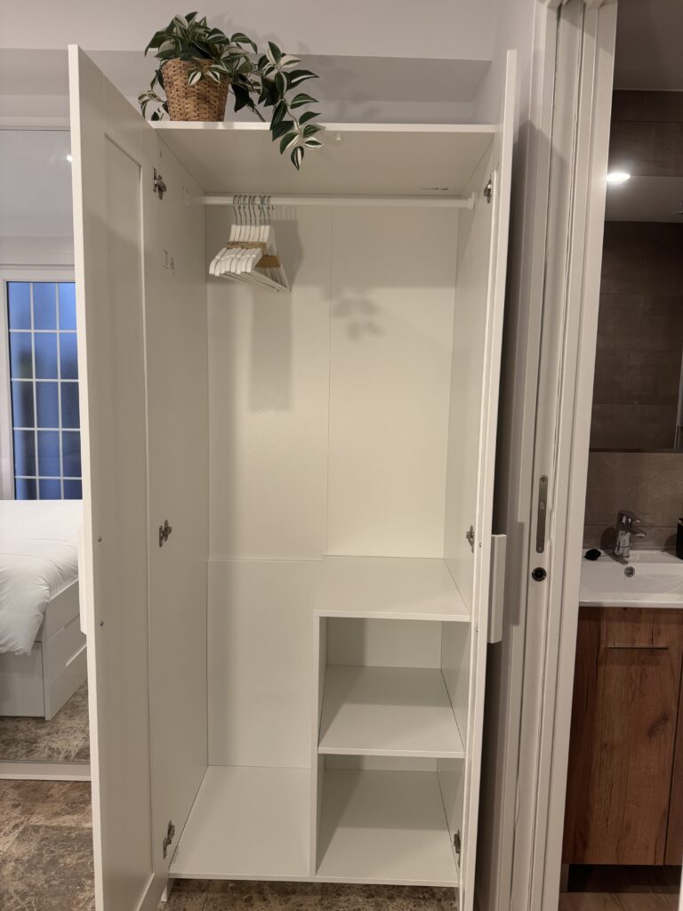 BR SP98 H5 - habitación coliving en El Cabañal, Valencia - Bluerooms