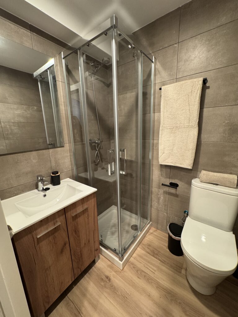 BR SP98 H10 - habitación coliving en El Cabañal, Valencia - Bluerooms