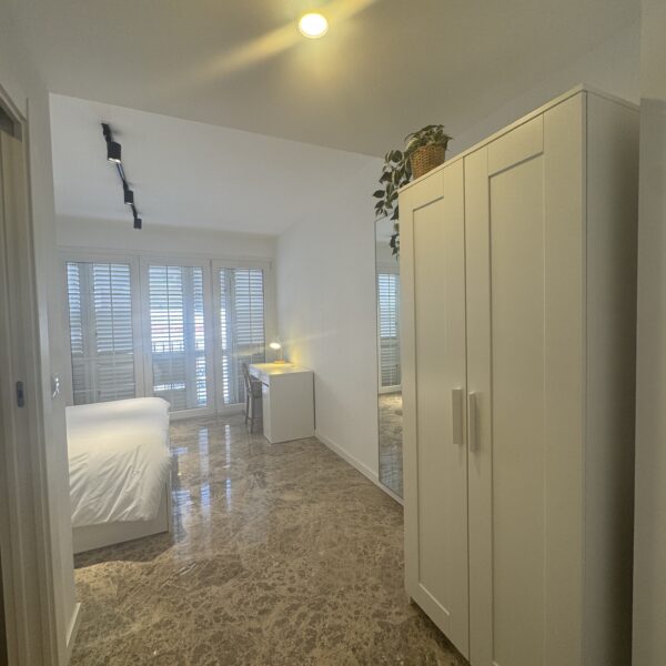 BR SP98 H3 - habitación coliving en La Malvarrosa, Valencia - Bluerooms