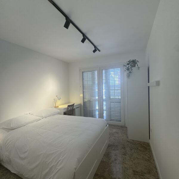 BR SP98 H8 - habitación coliving en El Cabañal, Valencia - Bluerooms