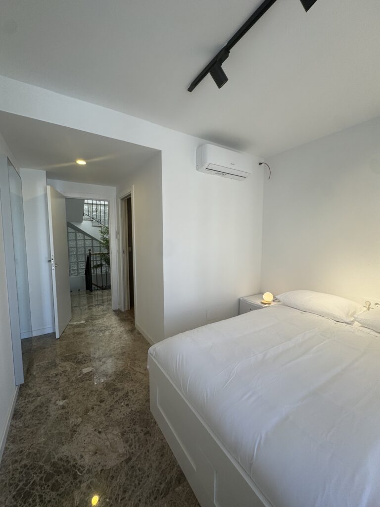 BR SP98 H8 - habitación coliving en El Cabañal, Valencia - Bluerooms