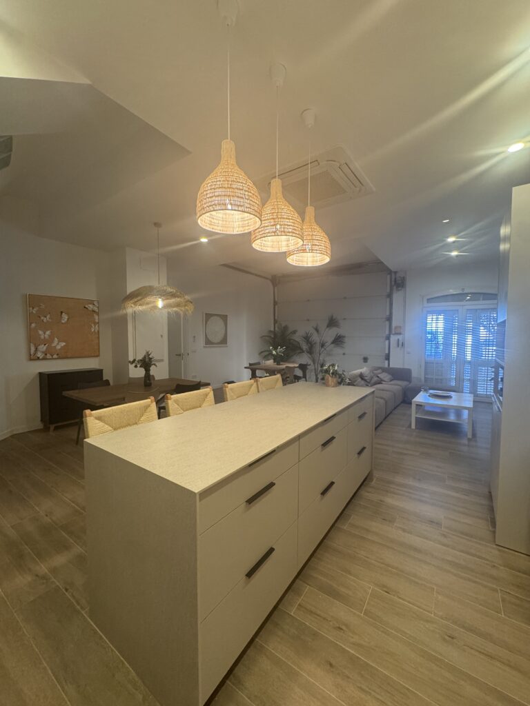 BR SP98 - piso coliving en El Cabañal, Valencia - Bluerooms