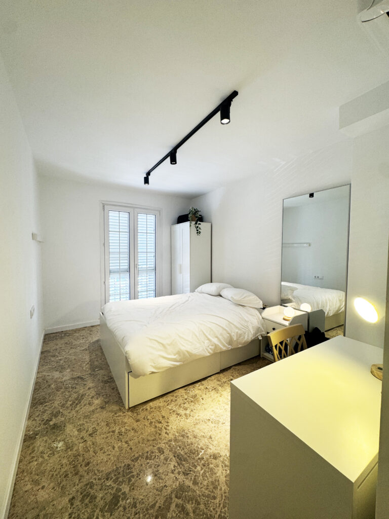 BR SP98 H2 - habitación coliving en El Cabañal, Valencia - Bluerooms