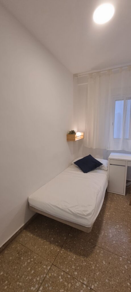 Habitación en El Mercat (BR V14-9 H5), foto 2