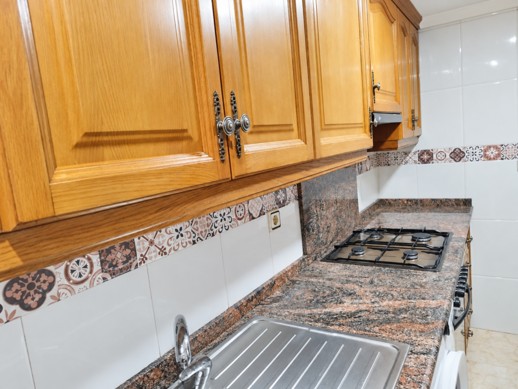 Piso coliving en calle Marí Blas de Lezo, El Cabanyal (Valencia) - foto 2
