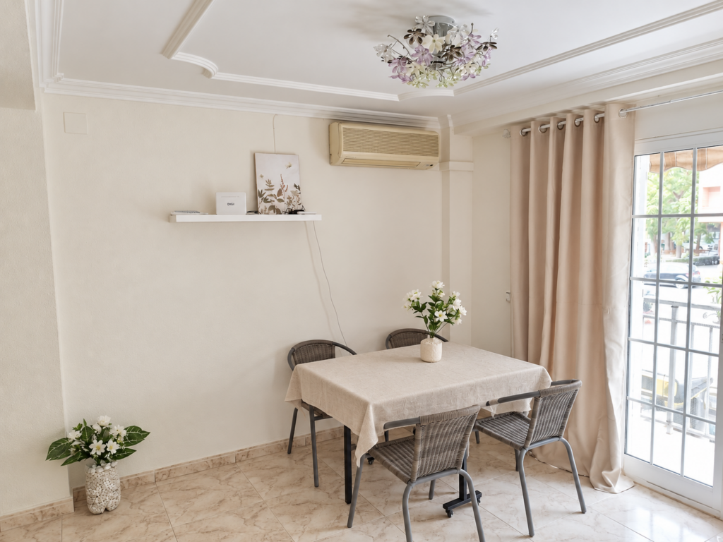 Piso coliving en calle Marí Blas de Lezo, El Cabanyal (Valencia) - foto 4
